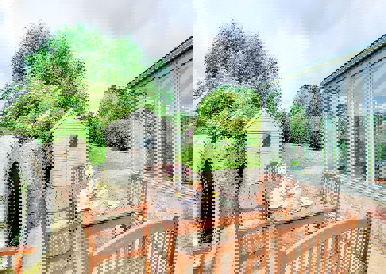 vn-large-Patio