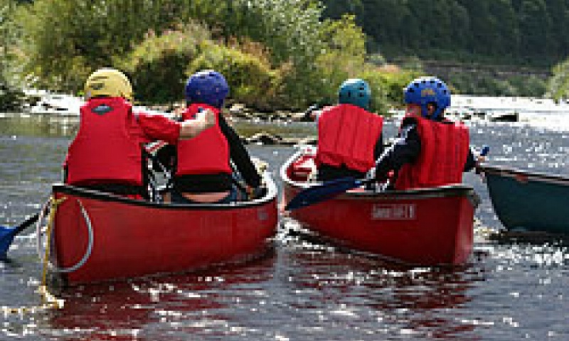 vn-large-Learning-to-sail-at-Tyne-Riverside-Country-Park.jpg