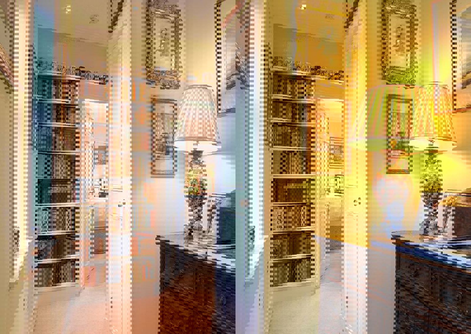 vn-large-Entrance-to-Garden-Room.jpeg
