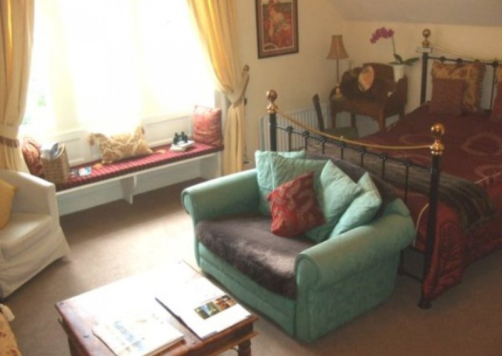 vn-large-Holly-Bedroom.jpg