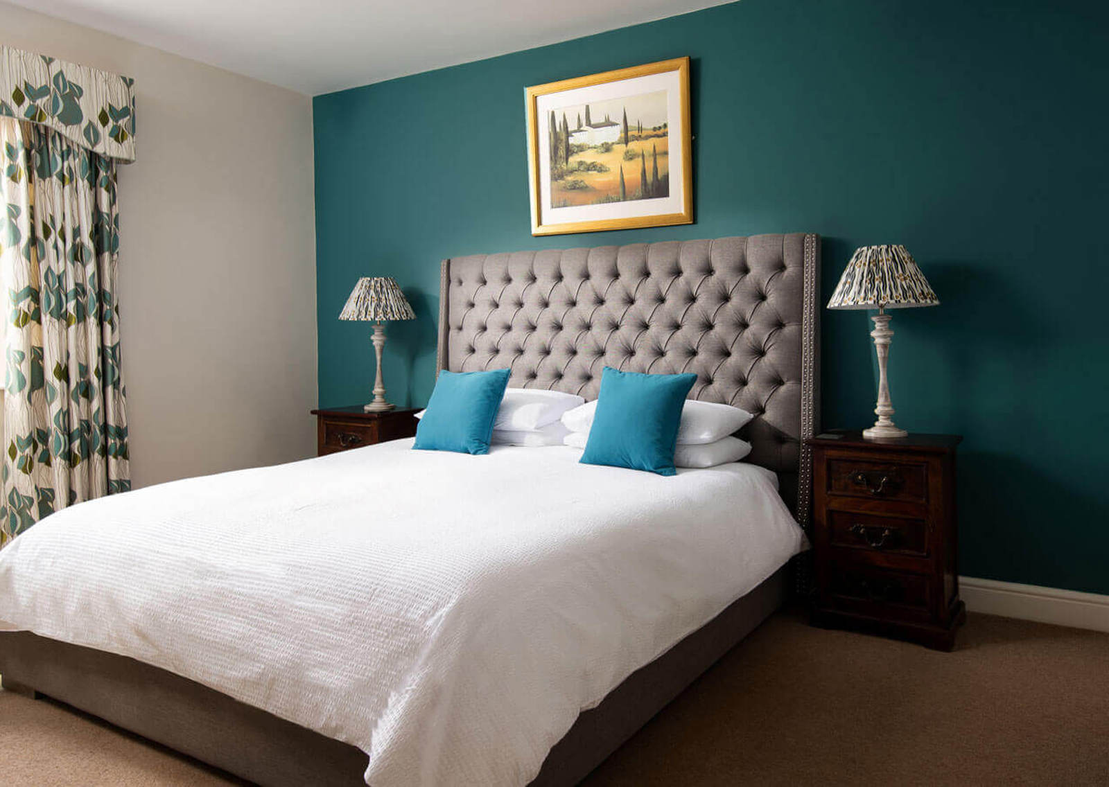 No-2-Castle-Close-Bedroom