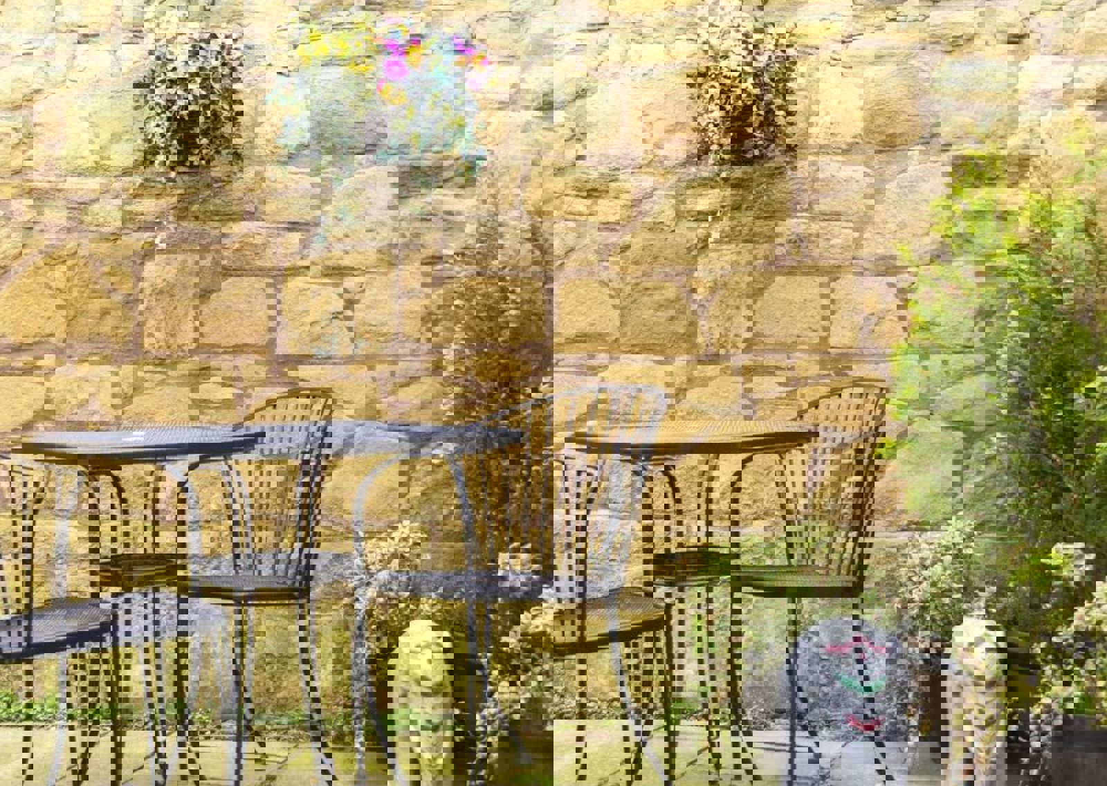 vn-large-patio