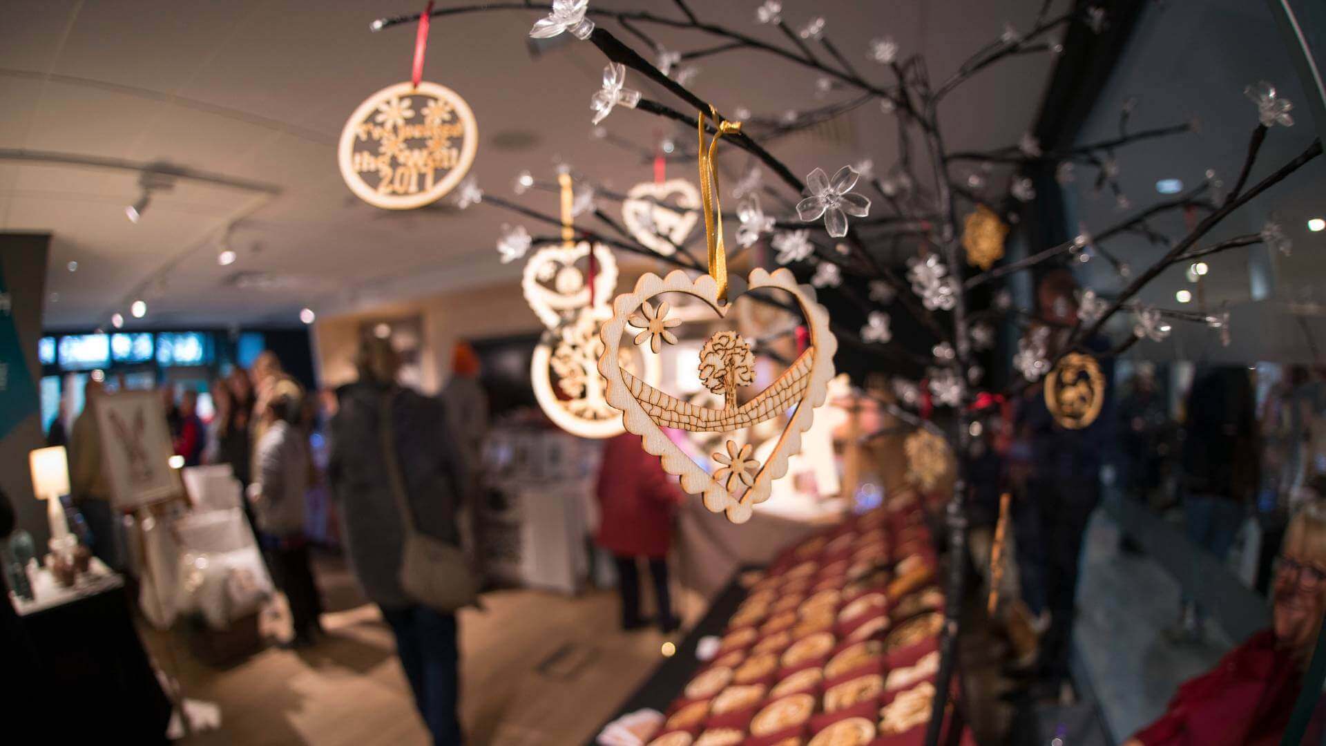 nnpa-xmas-fair-vn