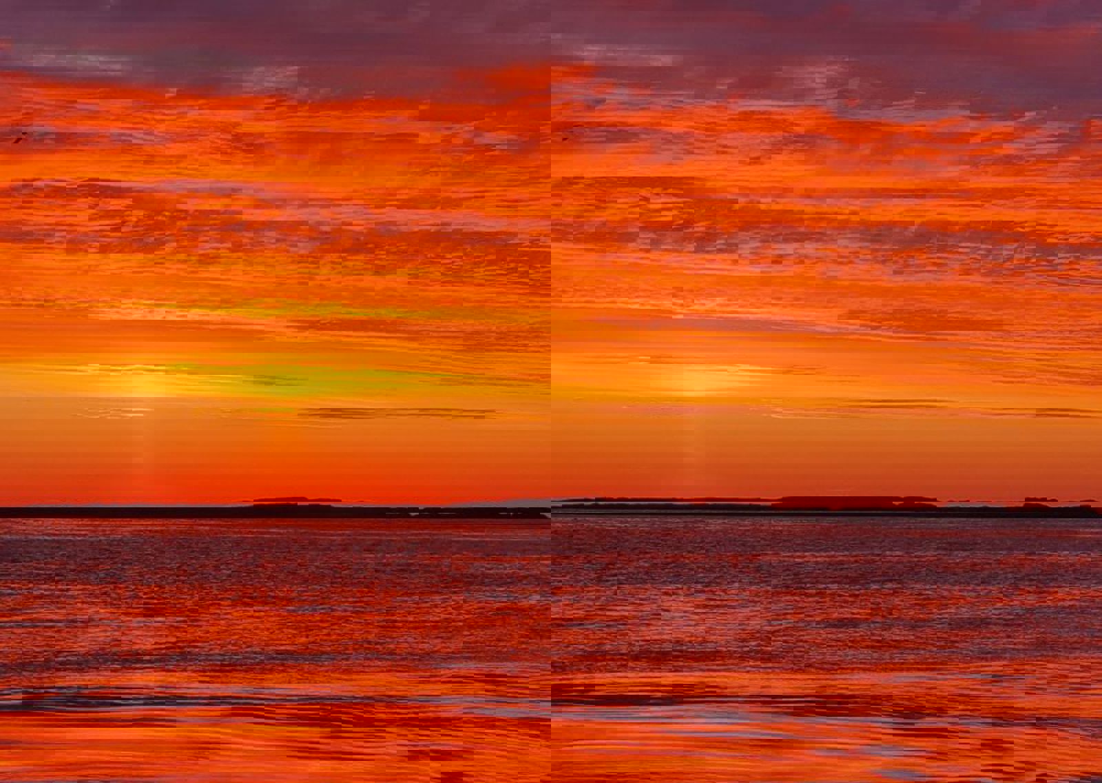 vn-large-Sunset-Cruise.jpg