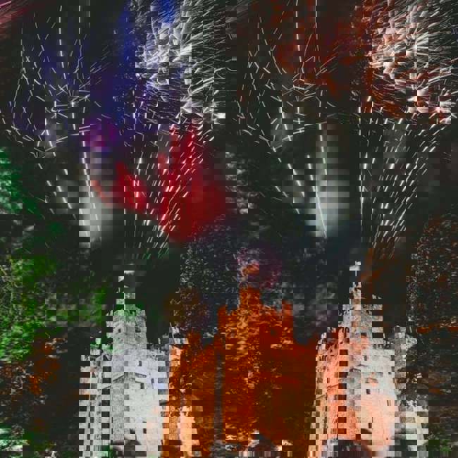 bonfire-night-hero