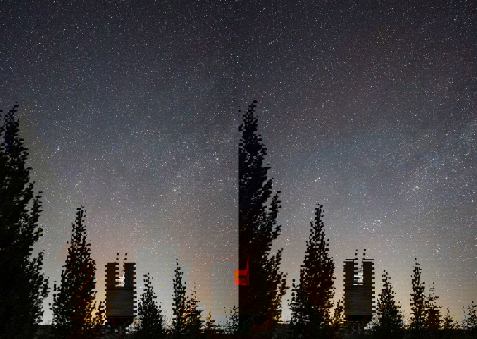 vn-large-Kielder-Observatory-deep-in-Kielder-forest.jpg