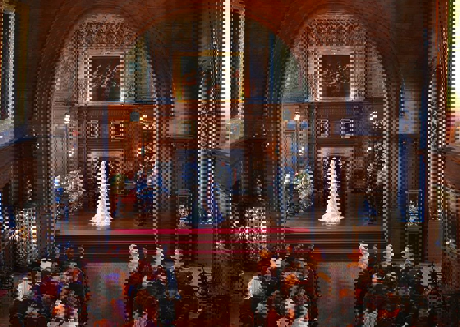 vn-large-View-of-The-Kings-Hall.jpg