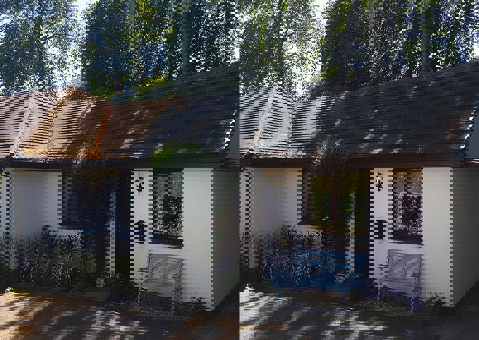 vn-large-Front-entrance-of-Cottage.jpg