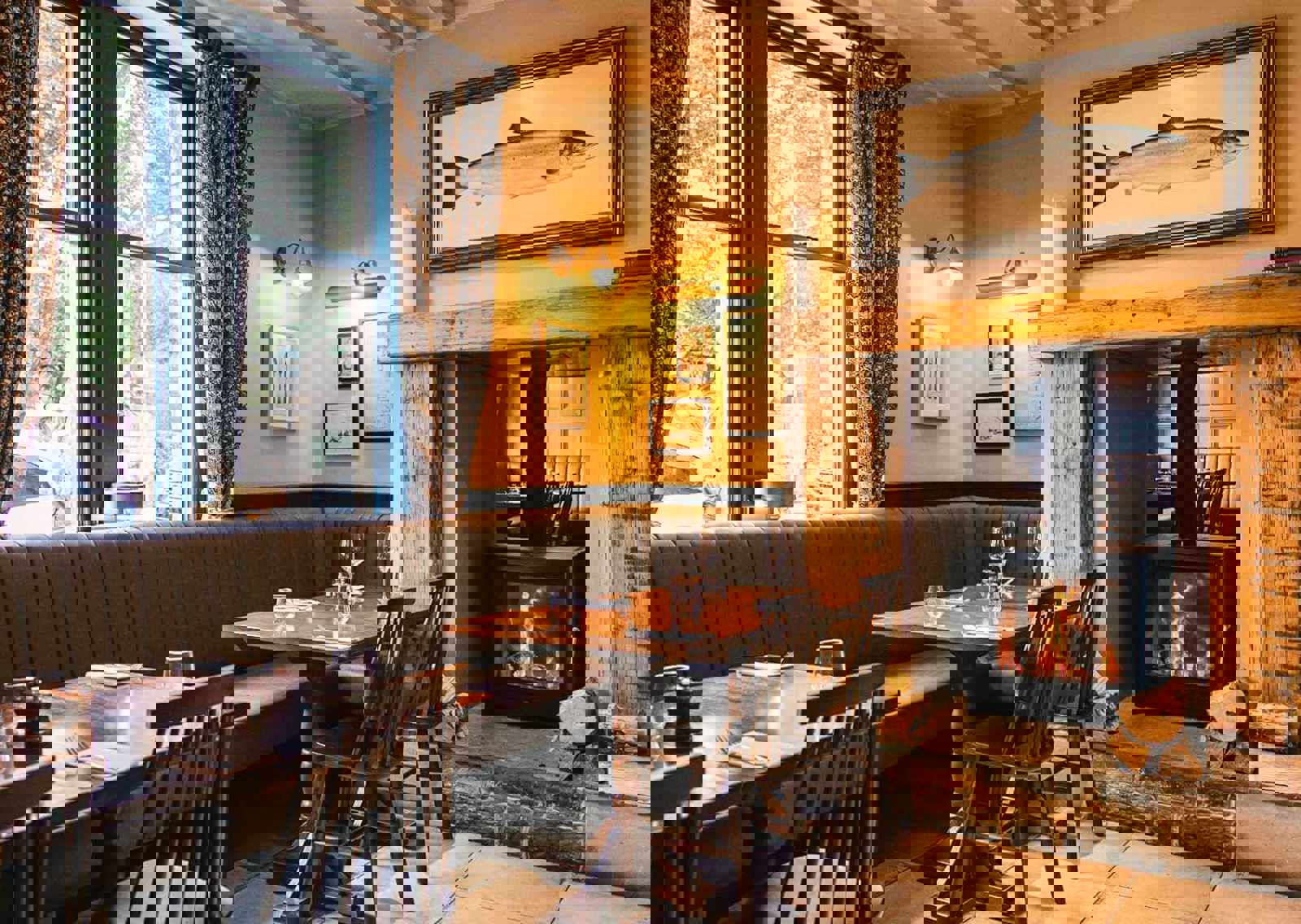 Dining-and-log-fire
