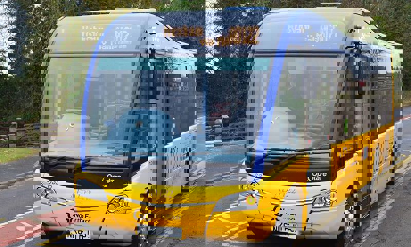 Vn Large AD122 Hadrian S Wall Country Bus